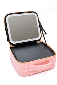 She's All That LED Makeup Case in Pink